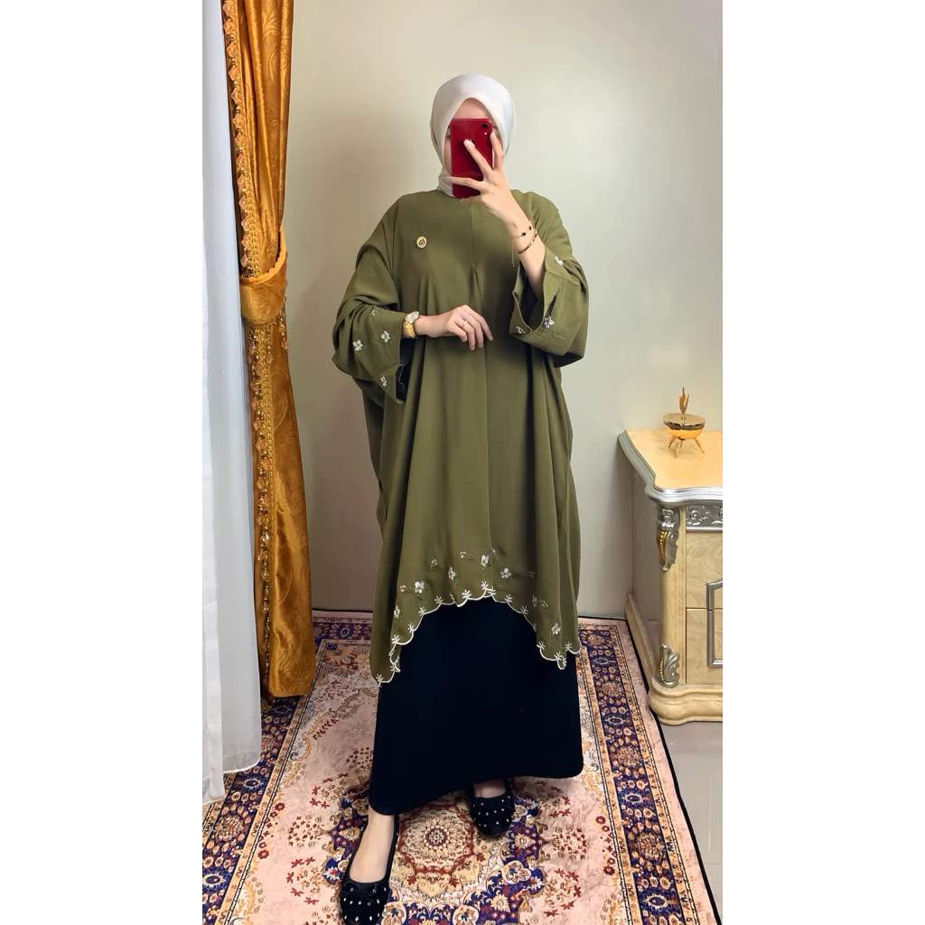Amira